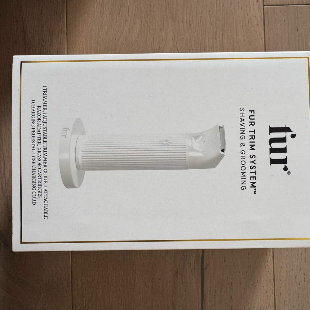 Trim System Shaving & Grooming Kit - White